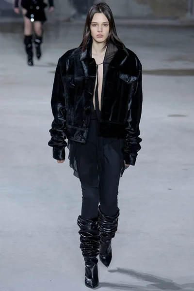 Look 51
